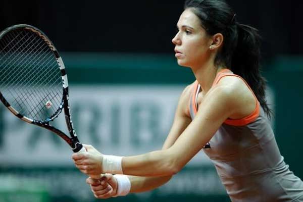 Begu și Olaru, eliminate din turneul de la Dubai