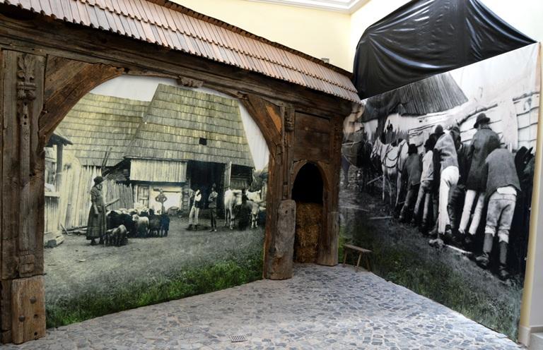 Viața unei femei din Ardeal, prezentată într-o expoziție neconvențională Viața unei femei din Ardeal, prezentată într-o expoziție neconvențională