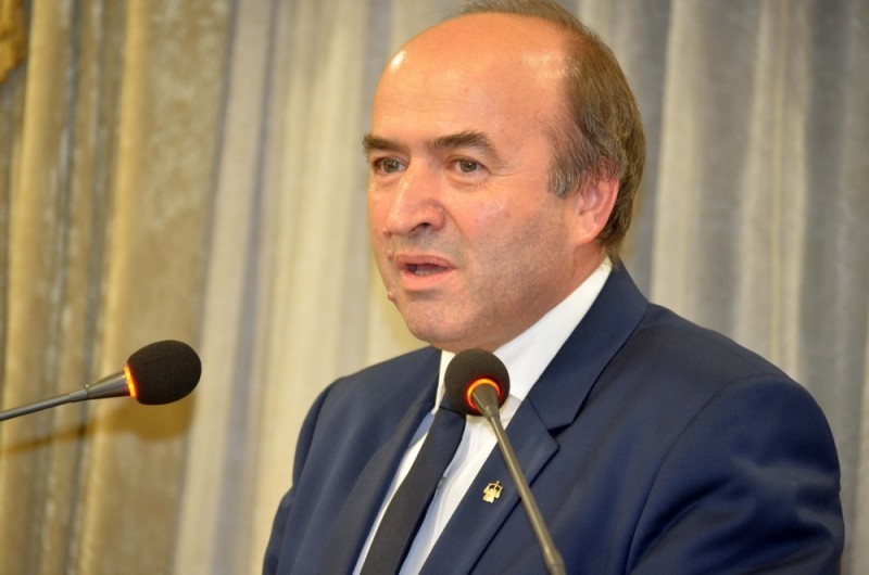 Coaliţia de guvernare îl propune pe Tudorel Toader pentru ministerul Justiţiei – surse
