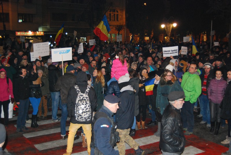 S-au reluat protestele împotriva ordonanței de modificare a Codurilor Penale