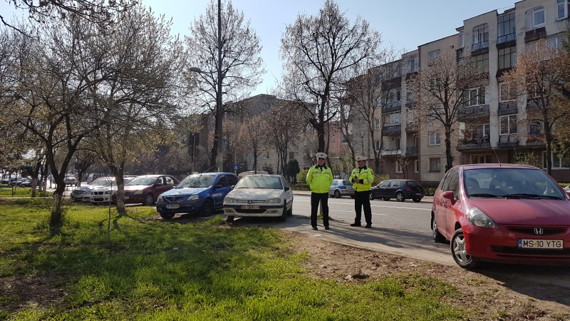 Trei maşini abandonate au fost ridicate la Tîrgu-Mureş