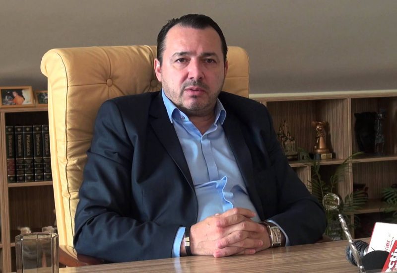 Poliţiştii din Argeş i-au anulat deputatului PSD Cătălin Rădulescu permisul de port-armă