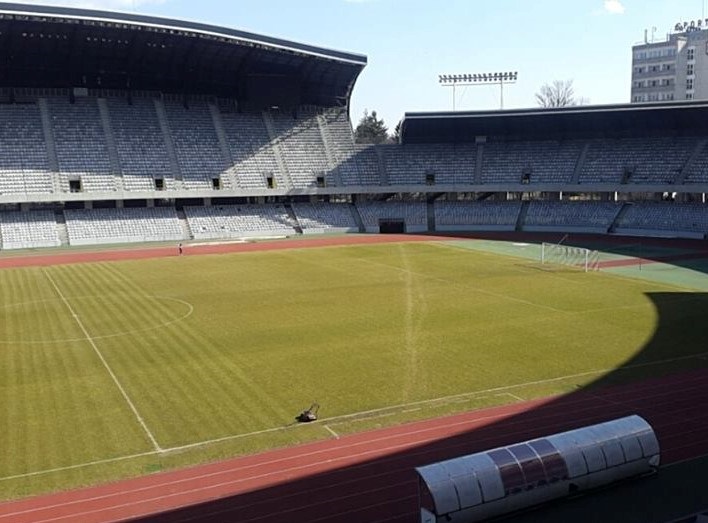 Gazonul de pe Cluj Arena, pregătit pentru meciul România-Danemarca