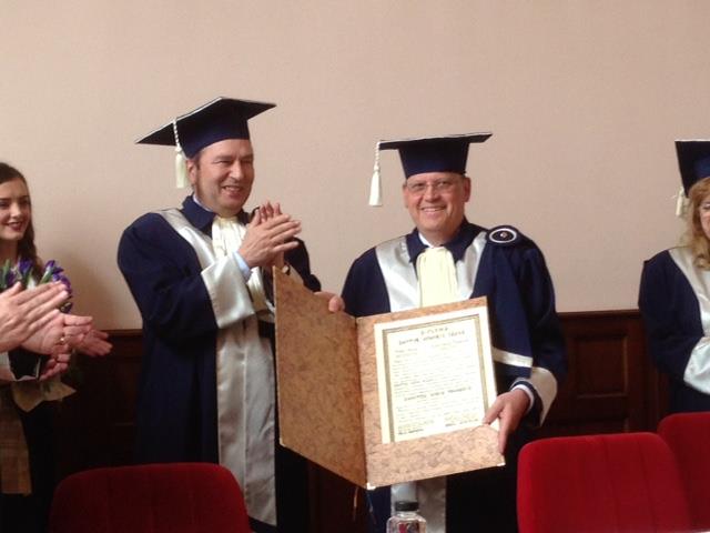 Cosmonautul Dumitru Prunariu va primi titlul de Cetăţean de onoare al judeţului Brașov