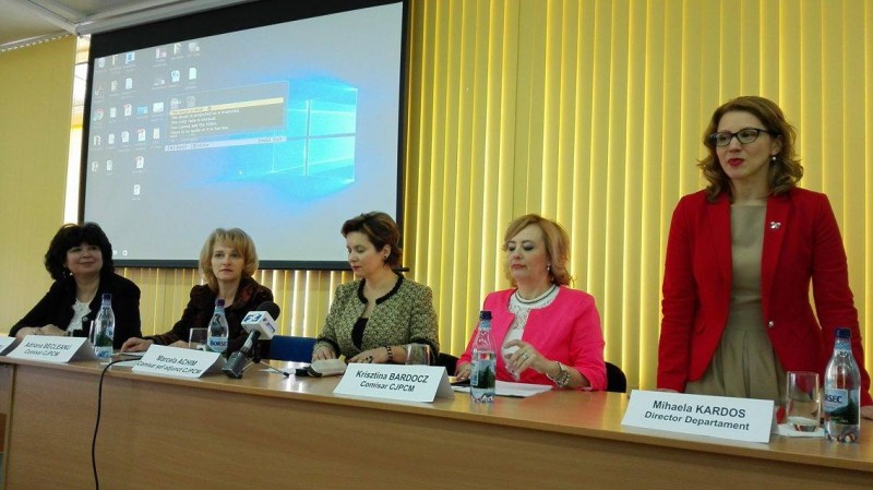 Drepturile consumatorilor în era digitală, dezbătute la Tg. Mureș