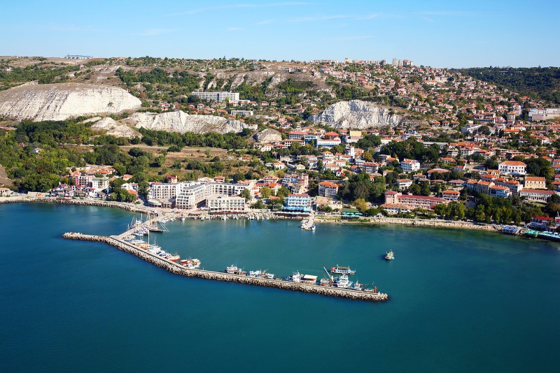 Românii „au luat cu asalt” staţiunile bulgăreşti Balcic şi Albena