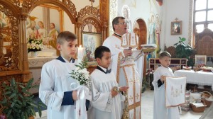 Slujba de Paşti de la Biserica Greco-Catolică din Tg. Mures 2017