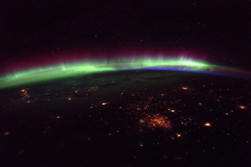 Aurora boreală, văzută din spaţiu