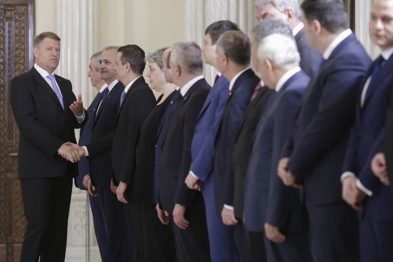 Graţiela Gavrilescu şi Viorel Ilie au depus jurământul ca membri ai Guvernului