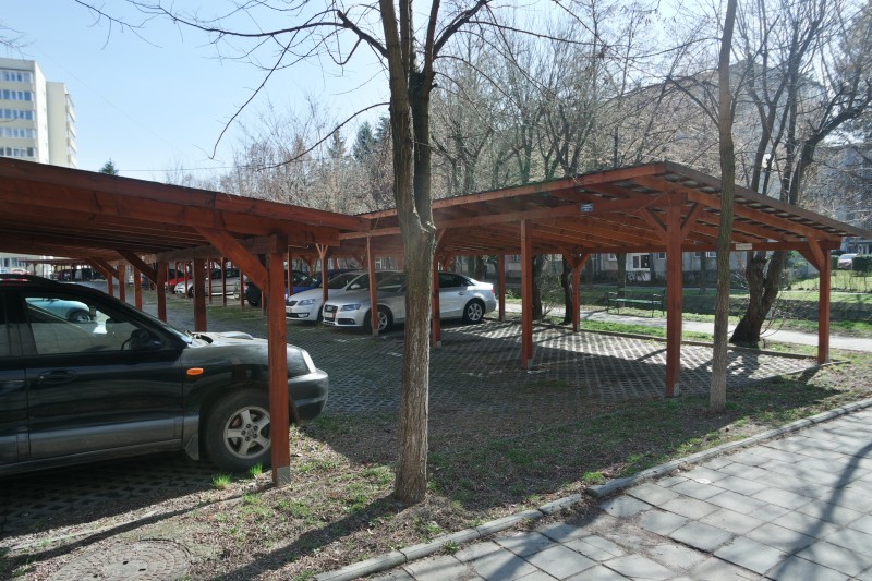 Problema parcărilor din Tg. Mureș, pasată de la Primărie la Consiliul Local