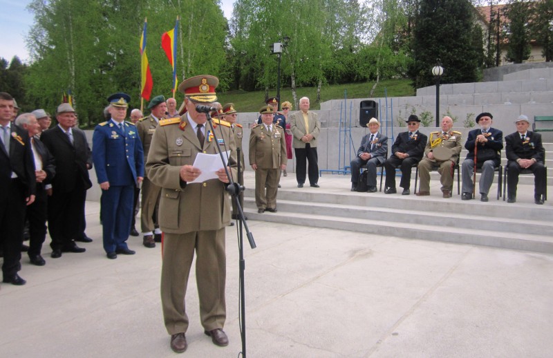 Omagiu adus veteranilor de război la Tîrgu-Mureș