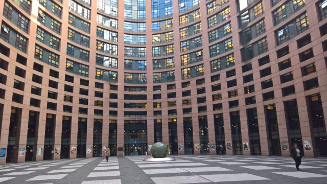 România de nota 10: Cum proiectăm o Românie pentru o Europă Unită