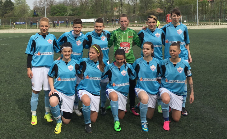 Fotbal… super feminin, etapa a 16-a