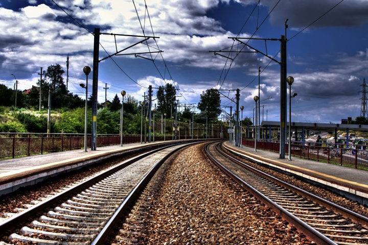 Termen de 30 de zile dat constructorilor de pe tronsonul Simeria – Sighişoara pentru a-şi reorganiza activitatea