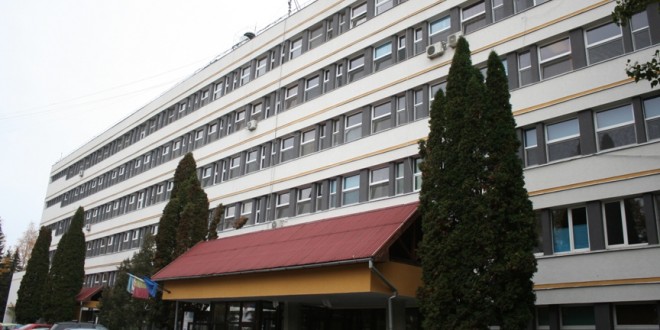 Harghita: Cei doi bărbaţi răniţi de urs sunt în stare stabilă Harghita: Cei doi bărbaţi răniţi de urs sunt în stare stabilă