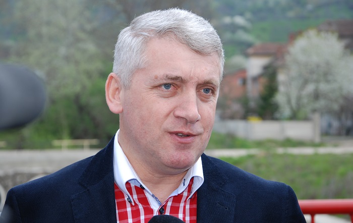 Ţuţuianu şi Fifor devin miniştrii