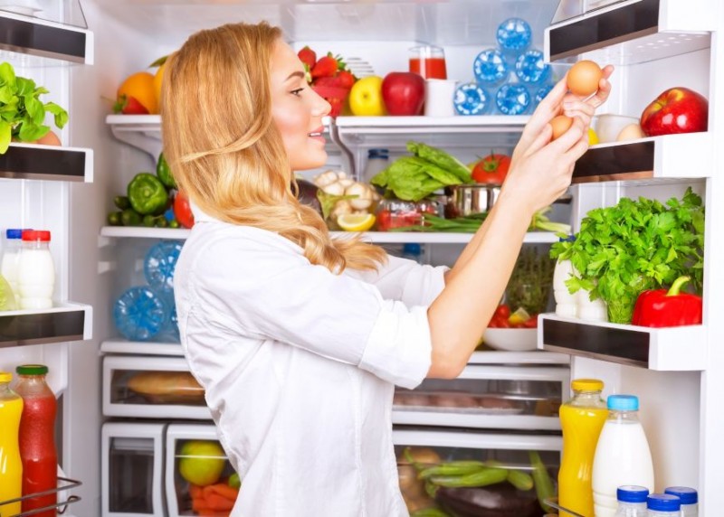 Reguli simple de păstrare a alimentelor în frigider