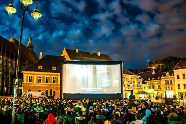 Caravana Metropolis revine la Brașov