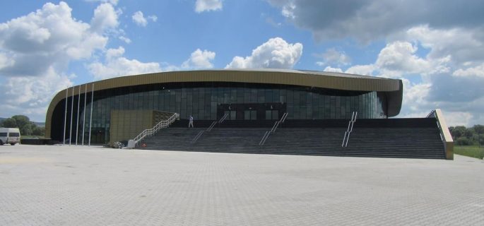 Ministrul Tineretului şi Sportului a vizitat azi, noua arena sportivă din Sfântu Gheorghe