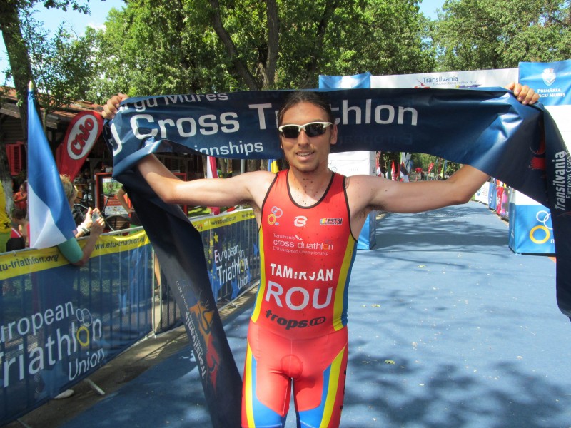 Harghiteanul Robert Tămîrjan, campion european la para-triatlon