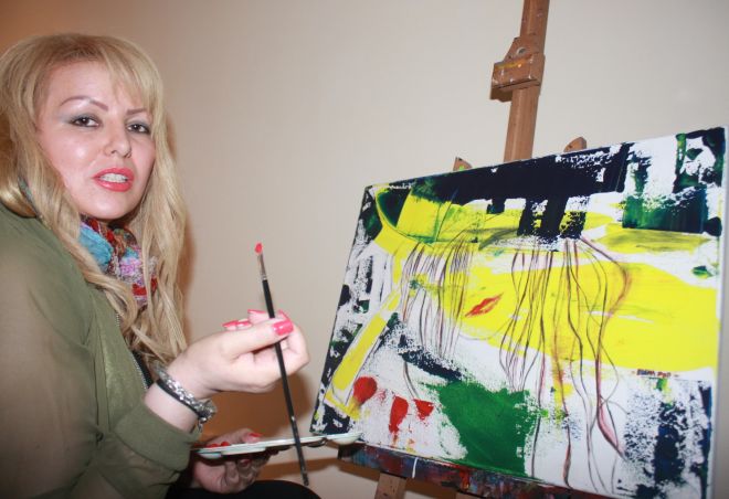 Pictoriţa târgumureșeancă Elena Pop a murit la vârsta de 36 de ani Pictoriţa târgumureșeancă Elena Pop a murit la vârsta de 36 de ani