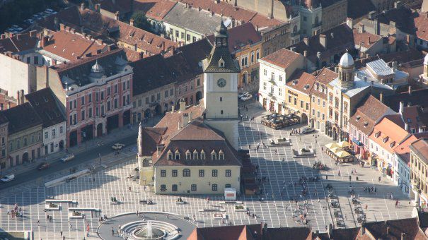 La Brașov se va organiza prima ediţie a festivalului ZazuComediFest