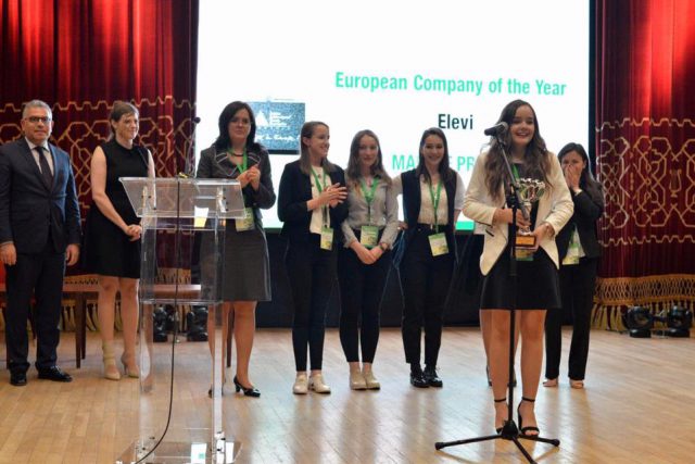 România de nota 10: Investeşte în educaţie! Investeşte în creativitate!