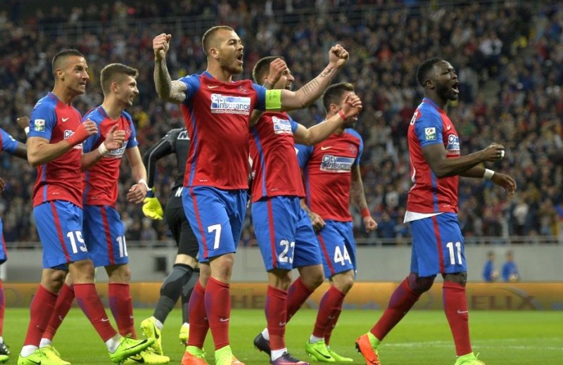 Regal fotbalistic în direct, doar la Radio România Actualităţi