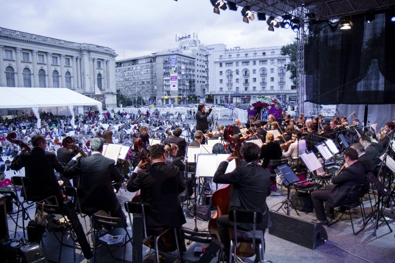 Orchestra Naţională Radio şi Orchestra de Cameră Radio, în Piaţa Festivalului Enescu