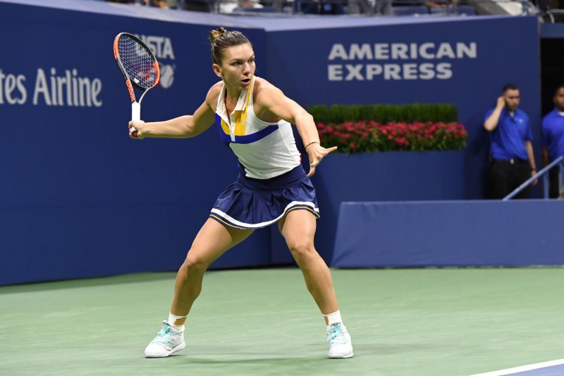 Simona Halep nu scapă de “complexul Sharapova”