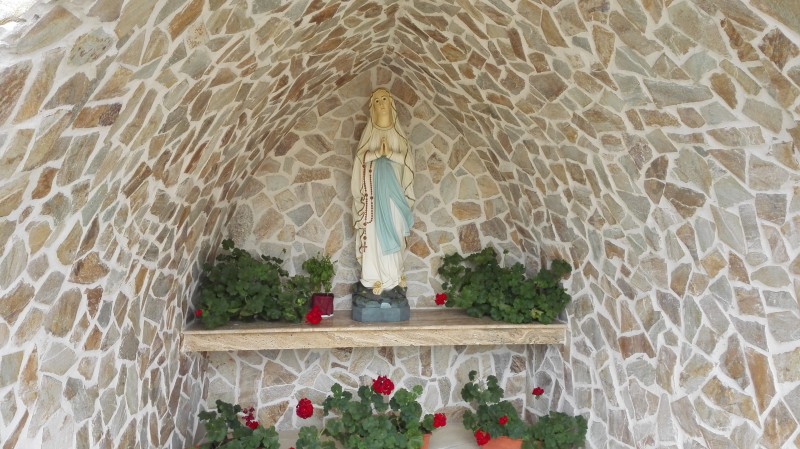 Unul dintre cele mai frumoase sanctuare ale Maicii Domnului se află la Tîrgu-Mureș