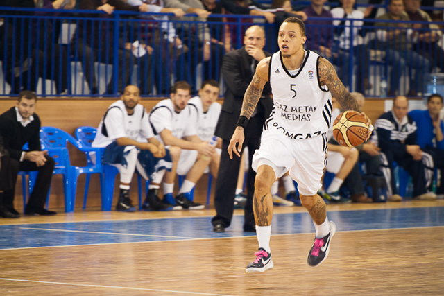 BC Mureș l-a transferat pe americanul Deven Mitchell