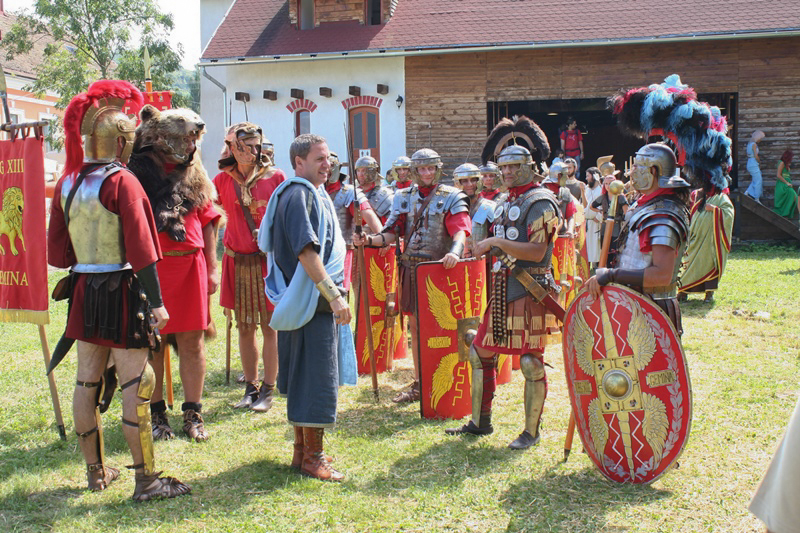 Tradițiile romane, în prim plan la Festivalul de la Călugăreni