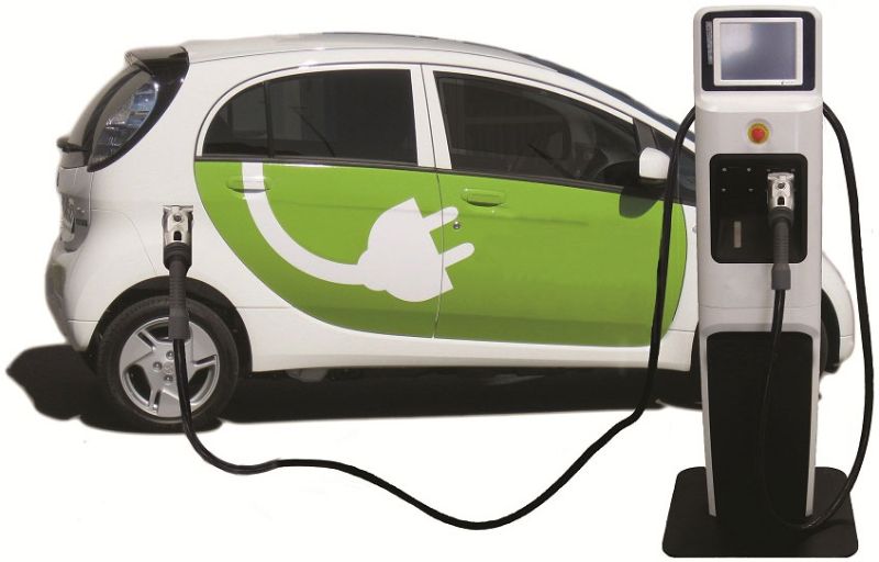Vânzările de maşini electrice şi hibride au depăşit în România 1.200 de unităţi Vânzările de maşini electrice şi hibride au depăşit în România 1.200 de unităţi