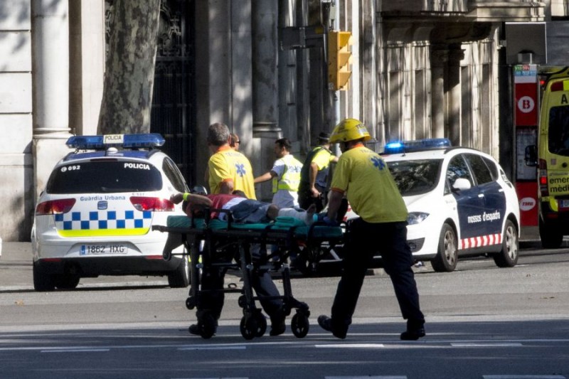 UPDATE: Poliţia spaniolă a identificat „principalul suspect” pentru atentatul de la Barcelona