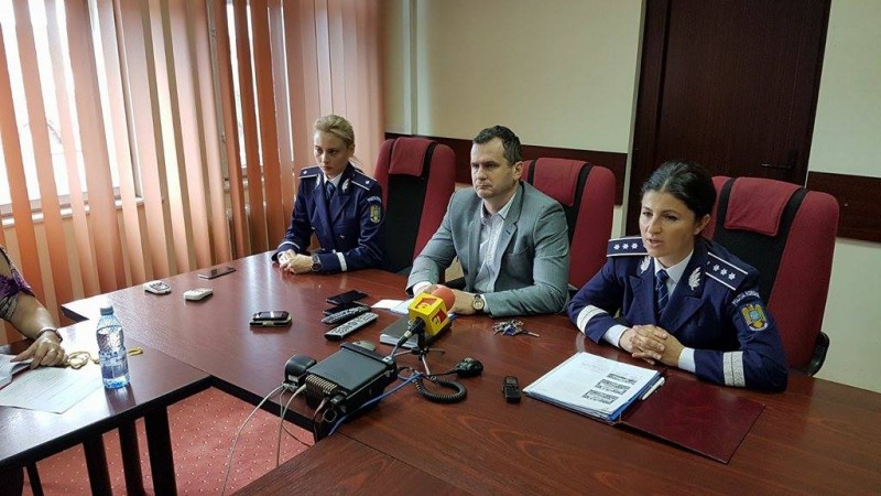 13 copii s-au transformat în polițiști la Cristești