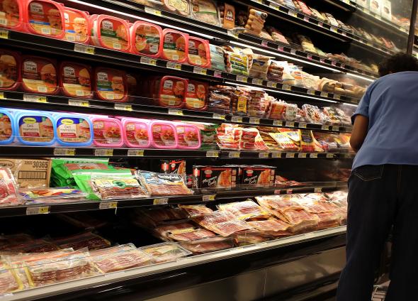 40% dintre produsele semipreparate din carne pe piaţa din România sunt false, anunţă Asociaţia Consumatorilor – Infocons