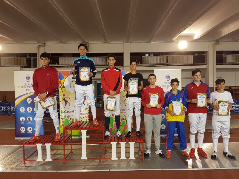 Sabrerul brașovean Rareș Ailinca, locul I la Cupa Federației