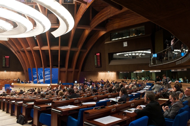 Premierul Viorica Dăncilă va prezenta mâine, la Strasbourg, priorităţile preşedinţiei României la Consiliul Uniunii Europene Premierul Viorica Dăncilă va prezenta mâine, la Strasbourg, priorităţile preşedinţiei României la Consiliul Uniunii Europene