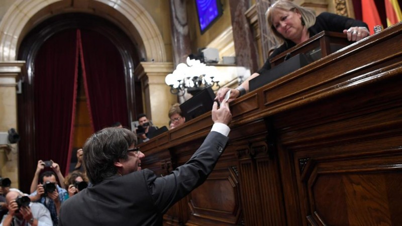UPDATE: Parlamentul Cataloniei a votat pentru independență