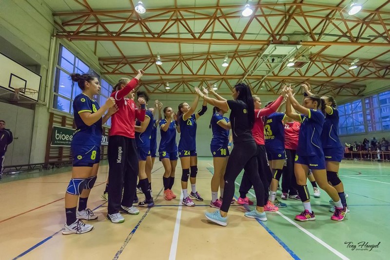 Victorii pentru echipele mureșene de handbal