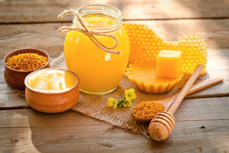 Târg de produse apicole la Sf. Gheorghe