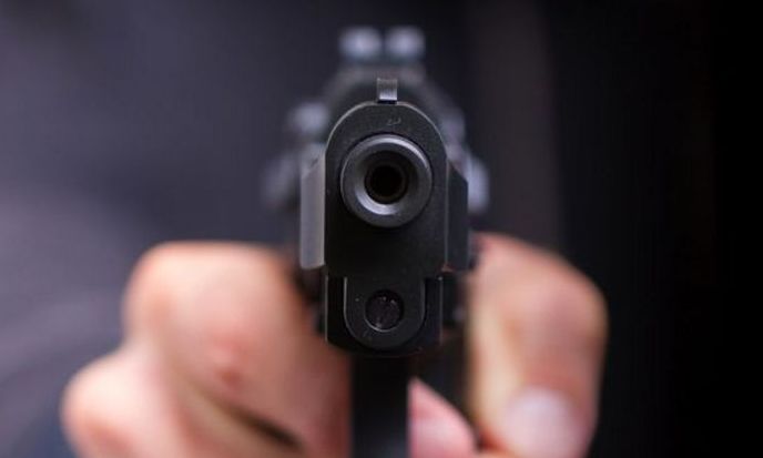 UPDATE: Bărbat din Mureș, împușcat de un polițist