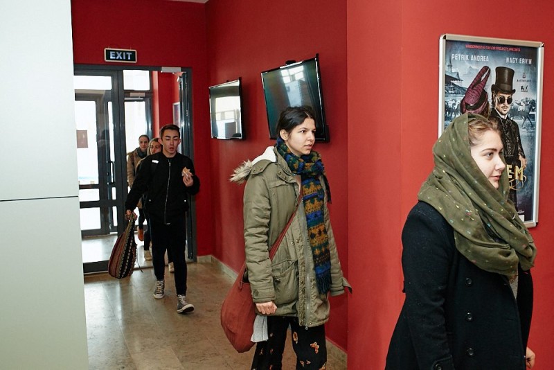 La Sfântu Gheorghe a început cea de-a doua ediţie a Festivalului naţional de debut “DbutanT” La Sfântu Gheorghe a început cea de-a doua ediţie a Festivalului naţional de debut “DbutanT”