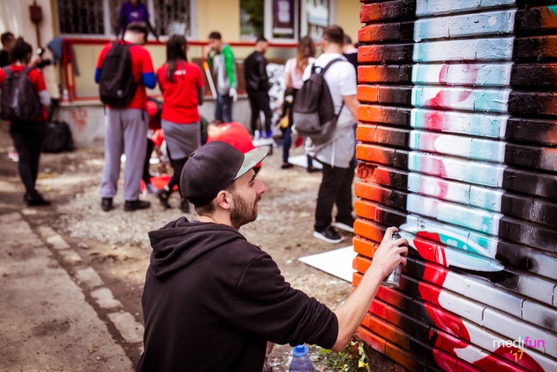 Ateliere educative inedite la festivalul studenților din Tg. Mureș Ateliere educative inedite la festivalul studenților din Tg. Mureș