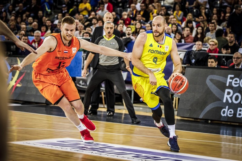 România câștigă duelul cu Olanda la baschet