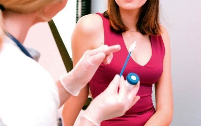 Aproape 4.000 de mureșence diagnosticate cu leziuni de col uterin