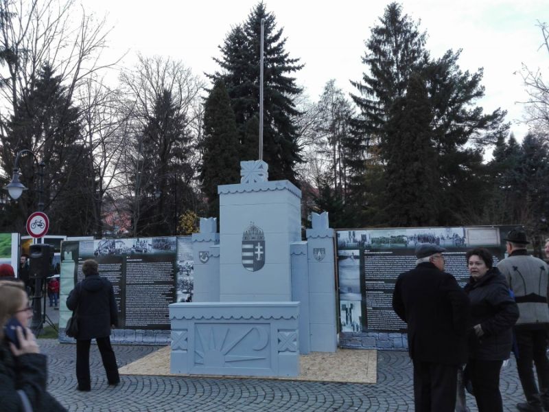75 de ani de la arborarea drapelului Ungariei în centrul municipiului Sfântu Gheorghe