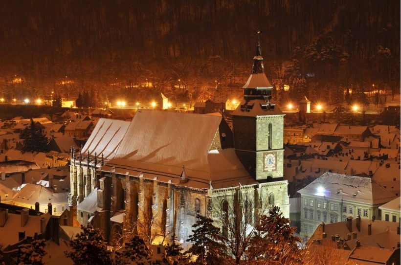 Concertele de Crăciun şi Anul Nou din Biserica Neagră au fost anulate
