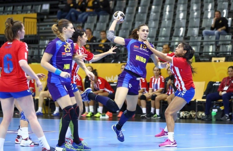 Româncele au bătut și Slovenia la CM de handbal